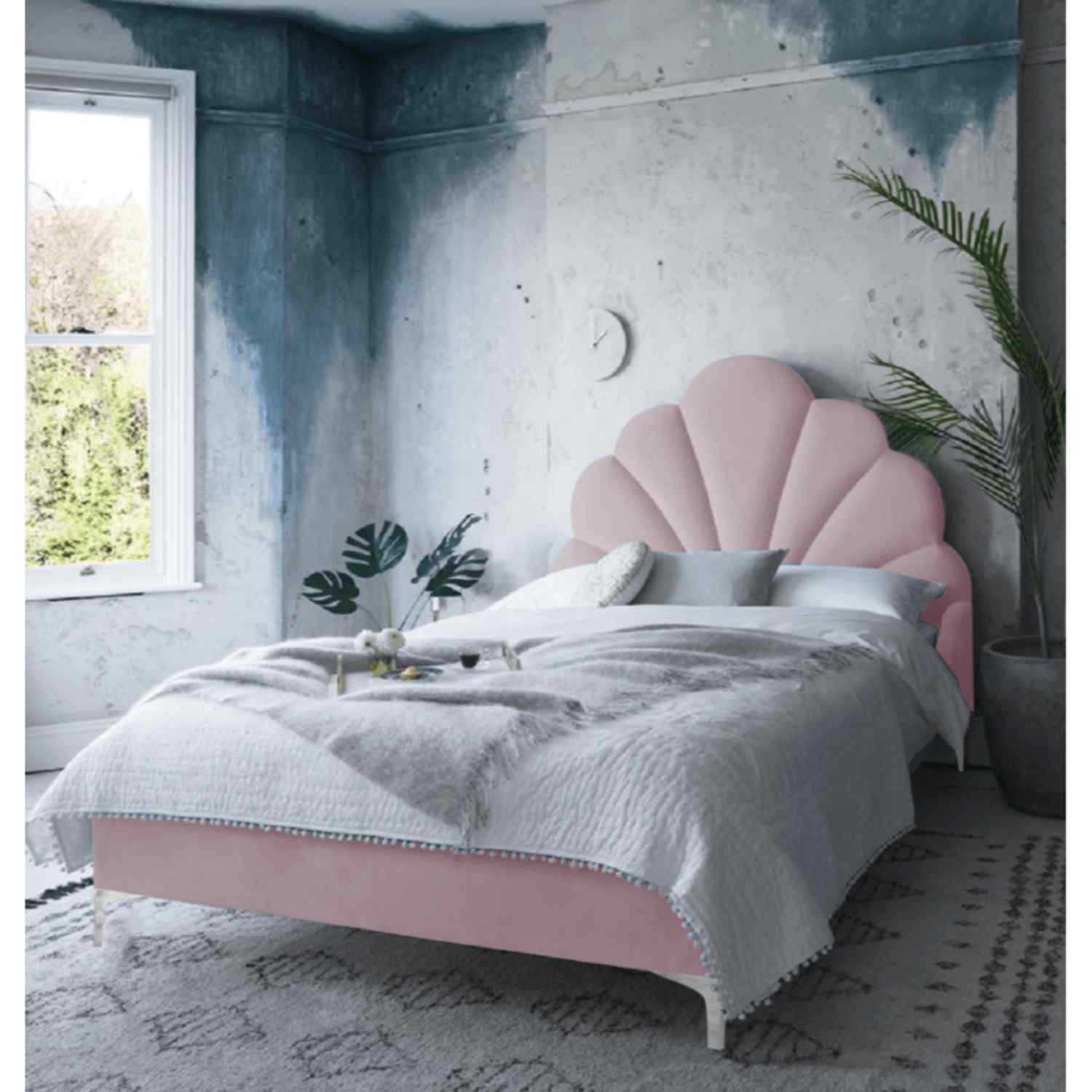 Hendo-Bed-Frame-Plush-Velvet-Pink